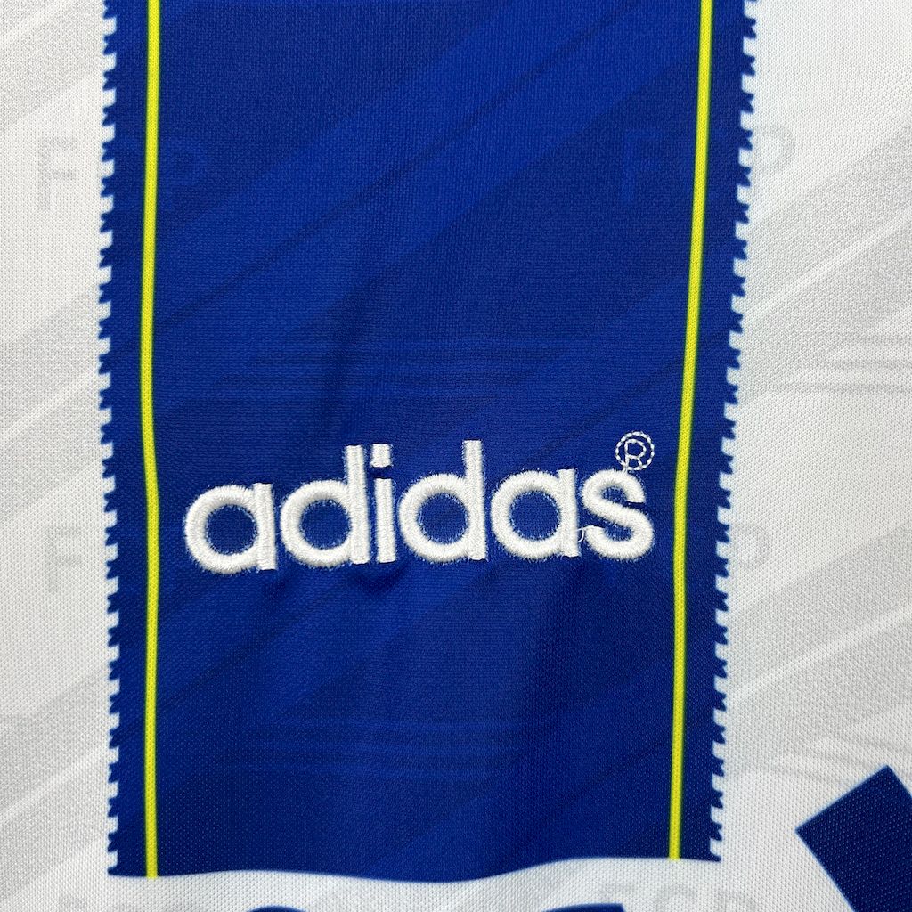 2024112509372835.jpg Retro FC Porto 1995/97 Home Jersey - Image 7