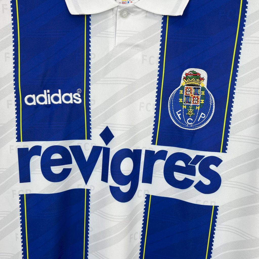 2024112509373373.jpg Retro FC Porto 1995/97 Home Jersey - Image 5