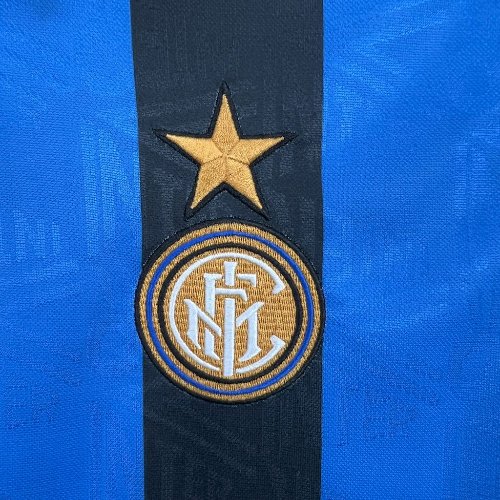 2024112509393575.jpg Retro Inter Milan 1993/94 Home Jersey - Image 4