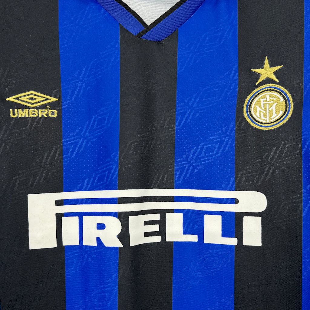 2024112509395359.jpg Retro Inter Milan 1995/96 Home Jersey - Image 3