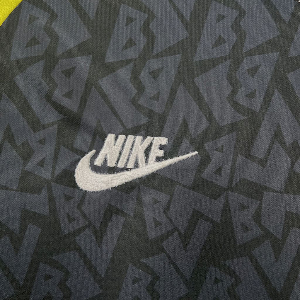 2024112513293886.jpg Retro Borussia Dortmund 1995/96 Away Long Sleeve Jersey - Image 6