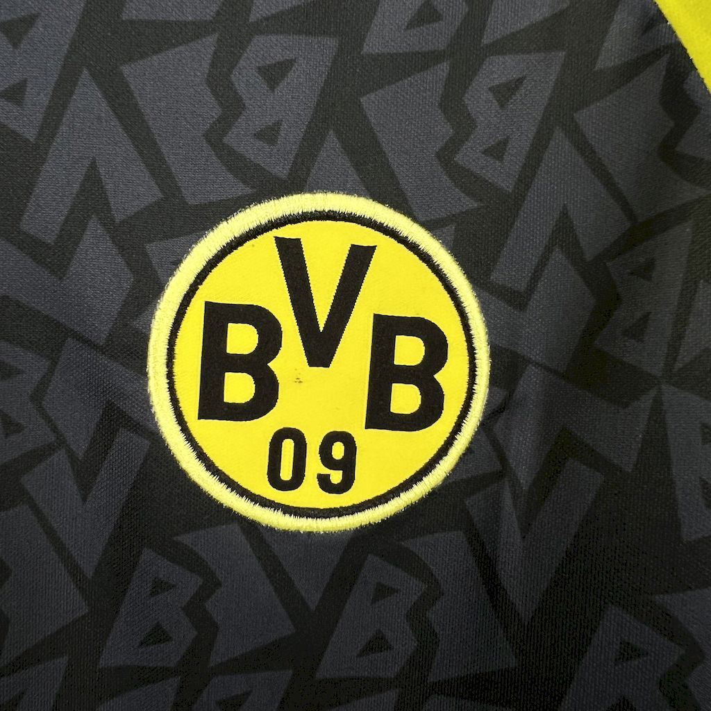 2024112513302182.jpg Retro Borussia Dortmund 1995/96 Away Jersey - Image 5