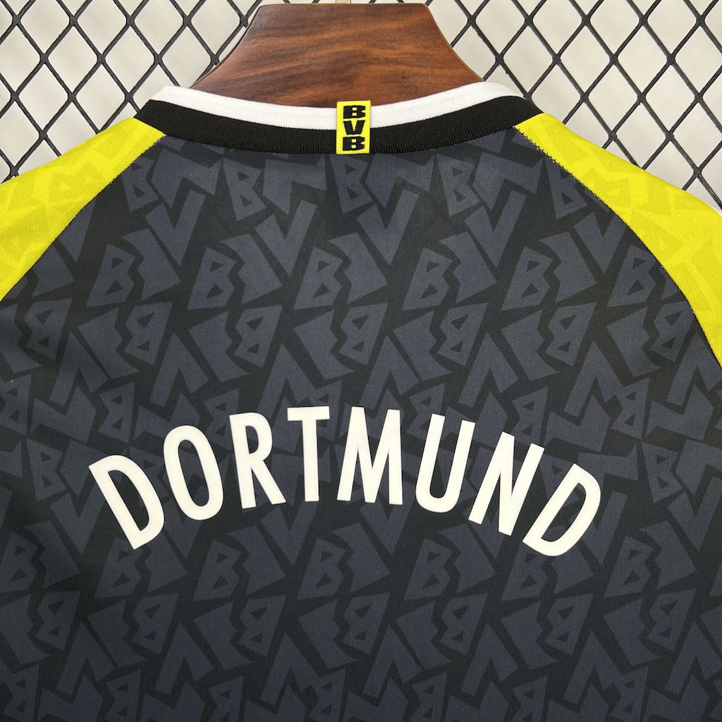2024112513303137.jpg Retro Borussia Dortmund 1995/96 Away Jersey - Image 8