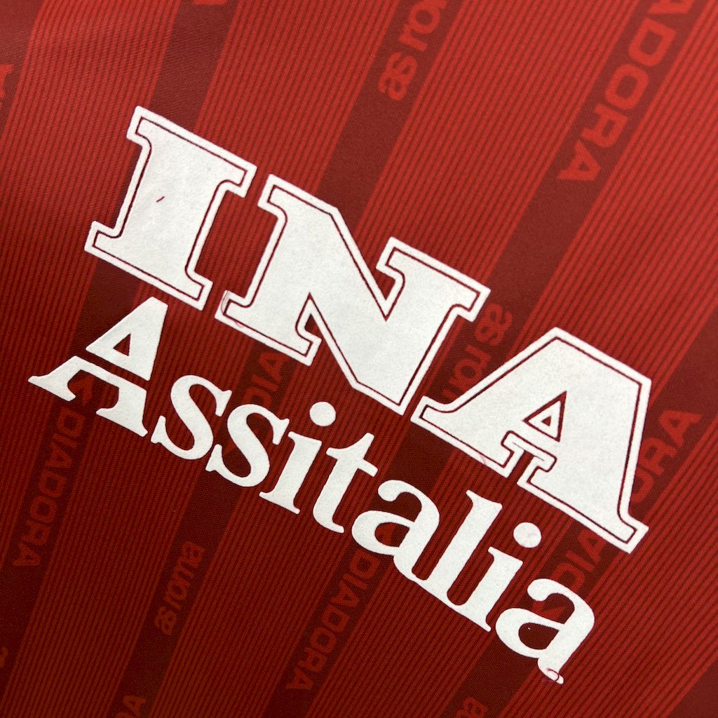 2024112514015779.jpg Retro AS Roma 1999/00 Home Jersey - Image 4