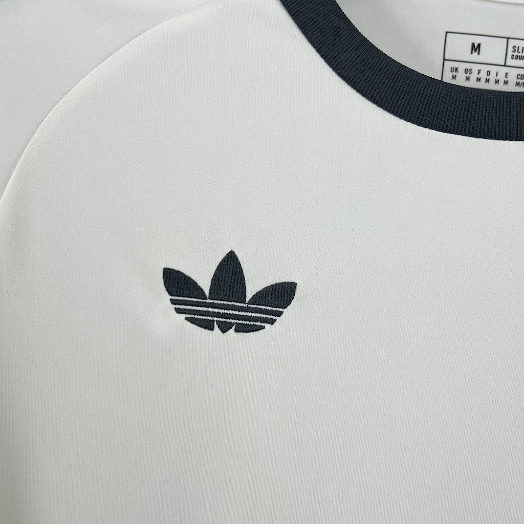 2024120513525942.jpg Mens Juventus 2024/25 3 Stripes Originals Jersey - Image 8