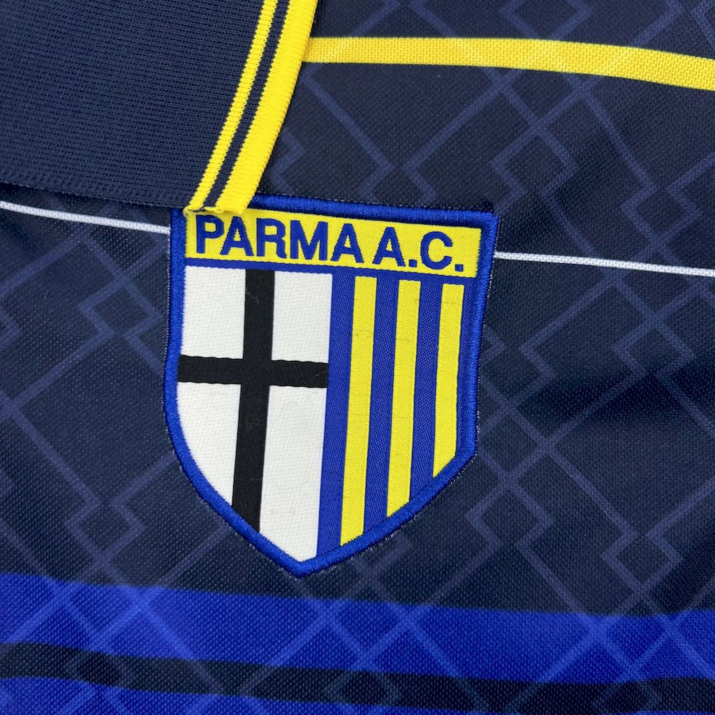 2024120513550142.jpg Retro Parma Calcio 1998/99 Third Jersey - Image 5