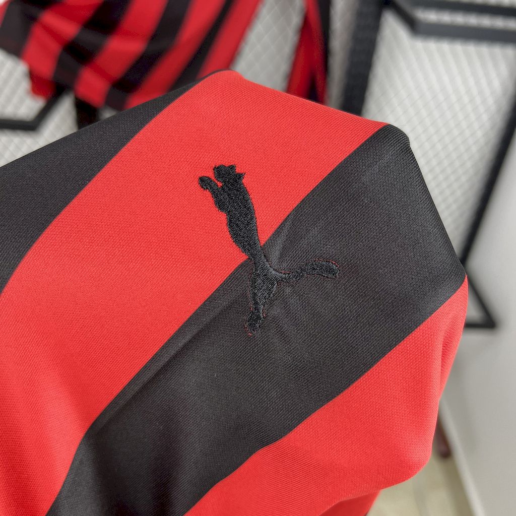 2025010218584498.jpg Mens AC Milan 2024/25 125th Anniversary Edition  Retro Jersey - Image 4