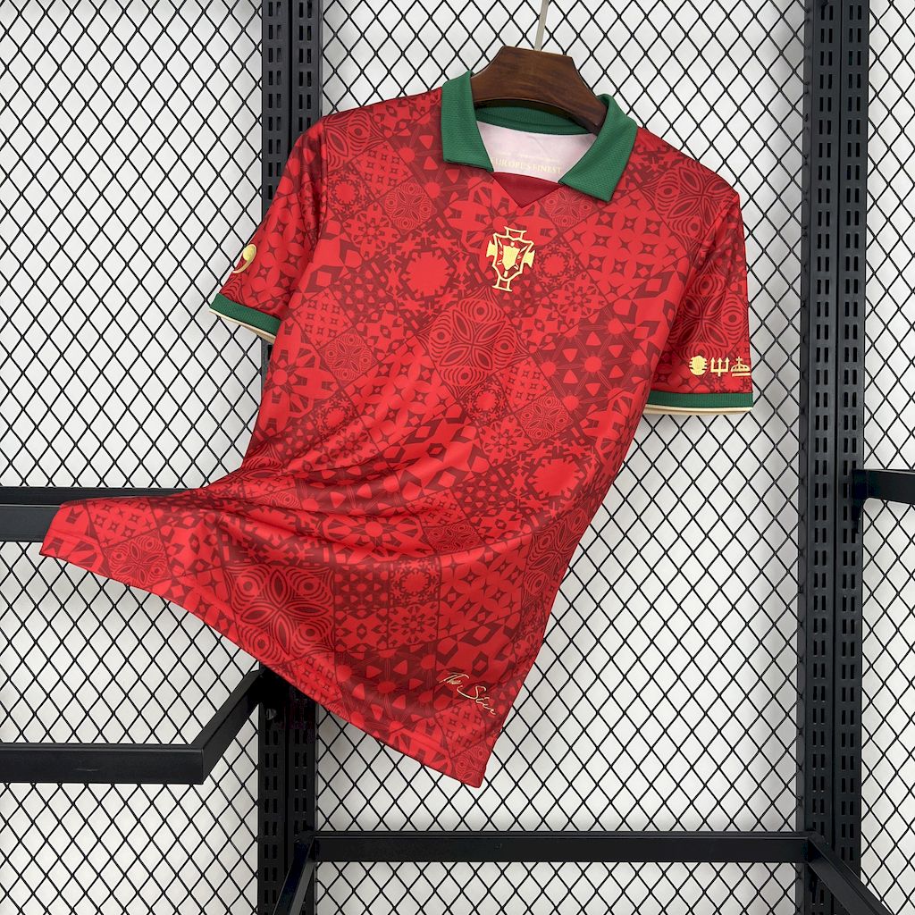2025010314280110.jpg Mens Portugal 2024/25 Red special edition Jersey - Image 1