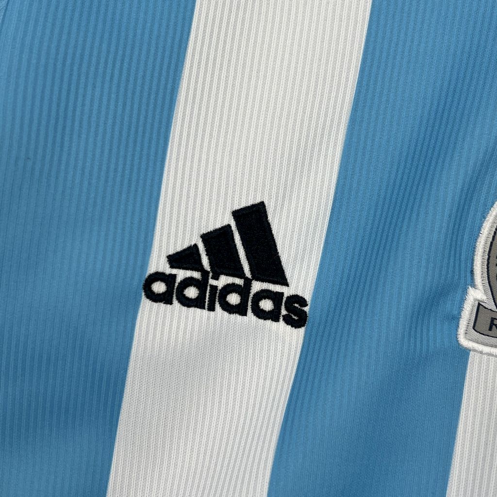 202501031441397.jpg Retro Racing Club de Avellaneda 2000/01 Home Jersey - Image 8