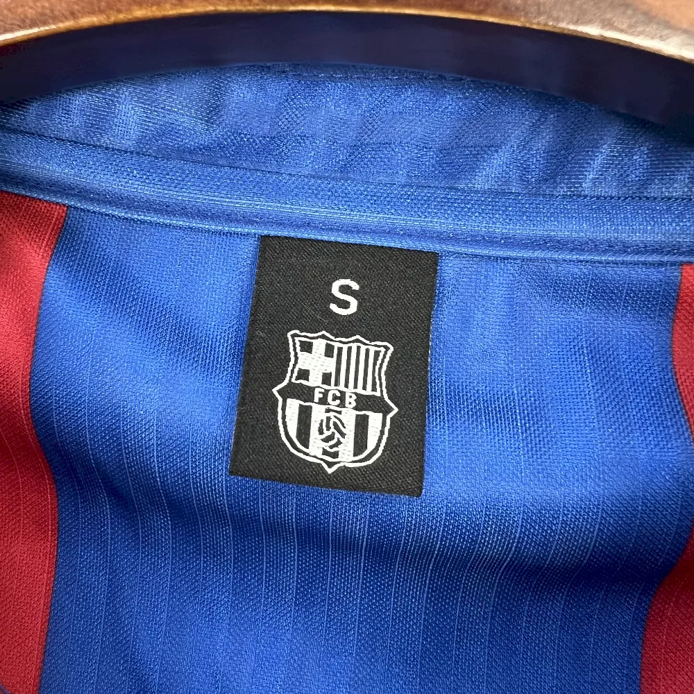 2025011314565770.webp Retro Barcelona 1990/92 Home Jersey - Image 4