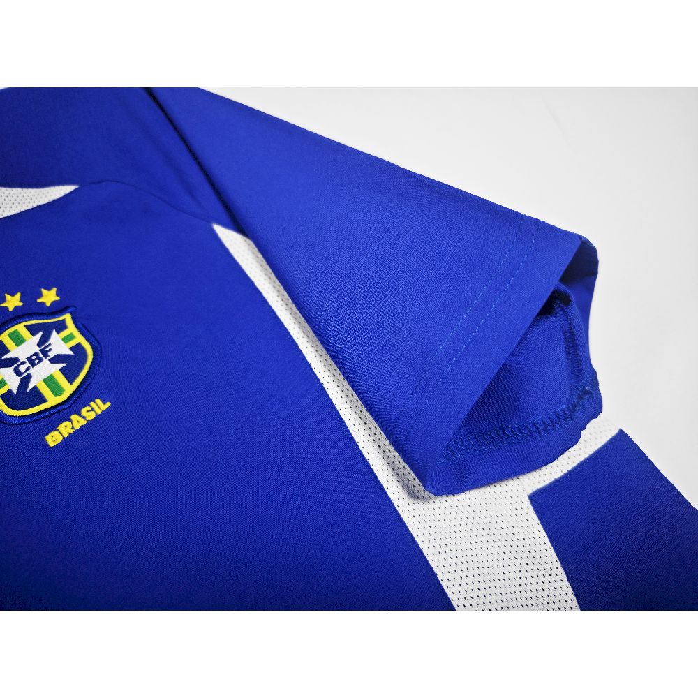 202501150357383.jpg Retro Brazil 2002 Away Jersey - Image 8