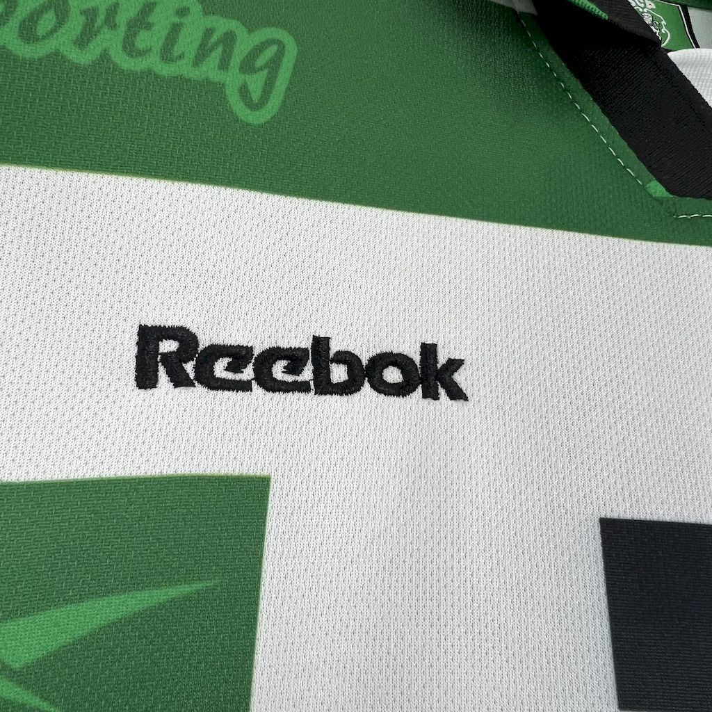 2025020609050450.jpg Retro Sporting CP 1999/00 Home Jersey - Image 5