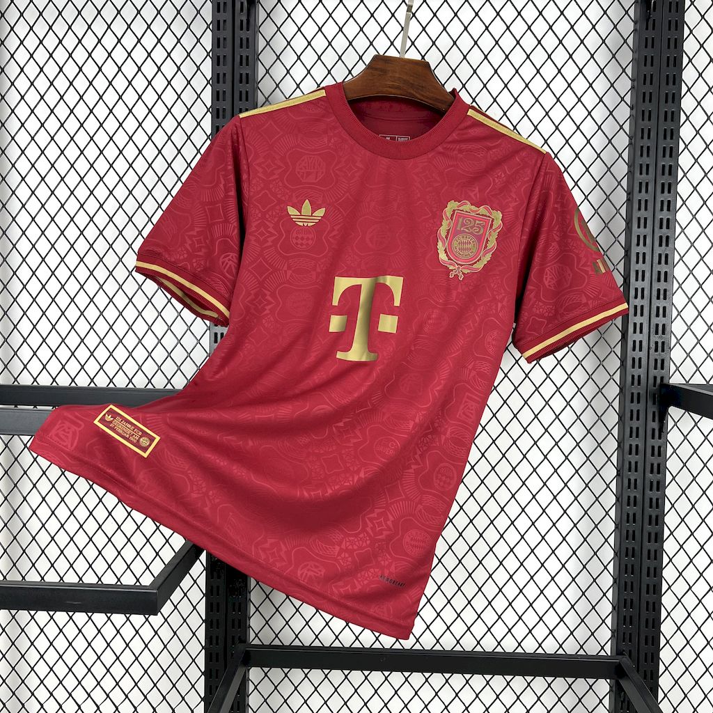 2025022314251426.jpg Mens Bayern Munich 2024/25 125 Anniversary Jersey - Image 1