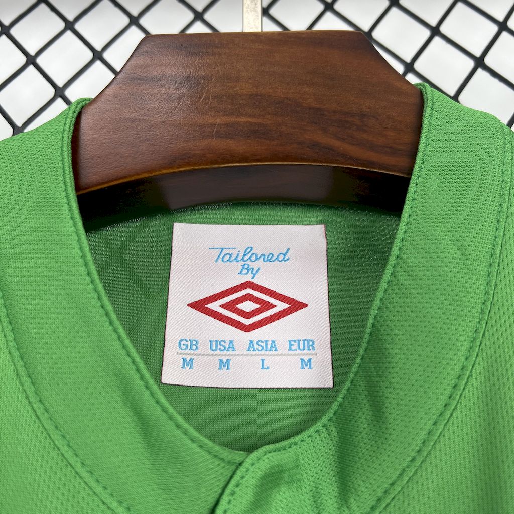 202502260944312.jpg Retro Athletic Bilbao 2011/12 Away Jersey - Image 8
