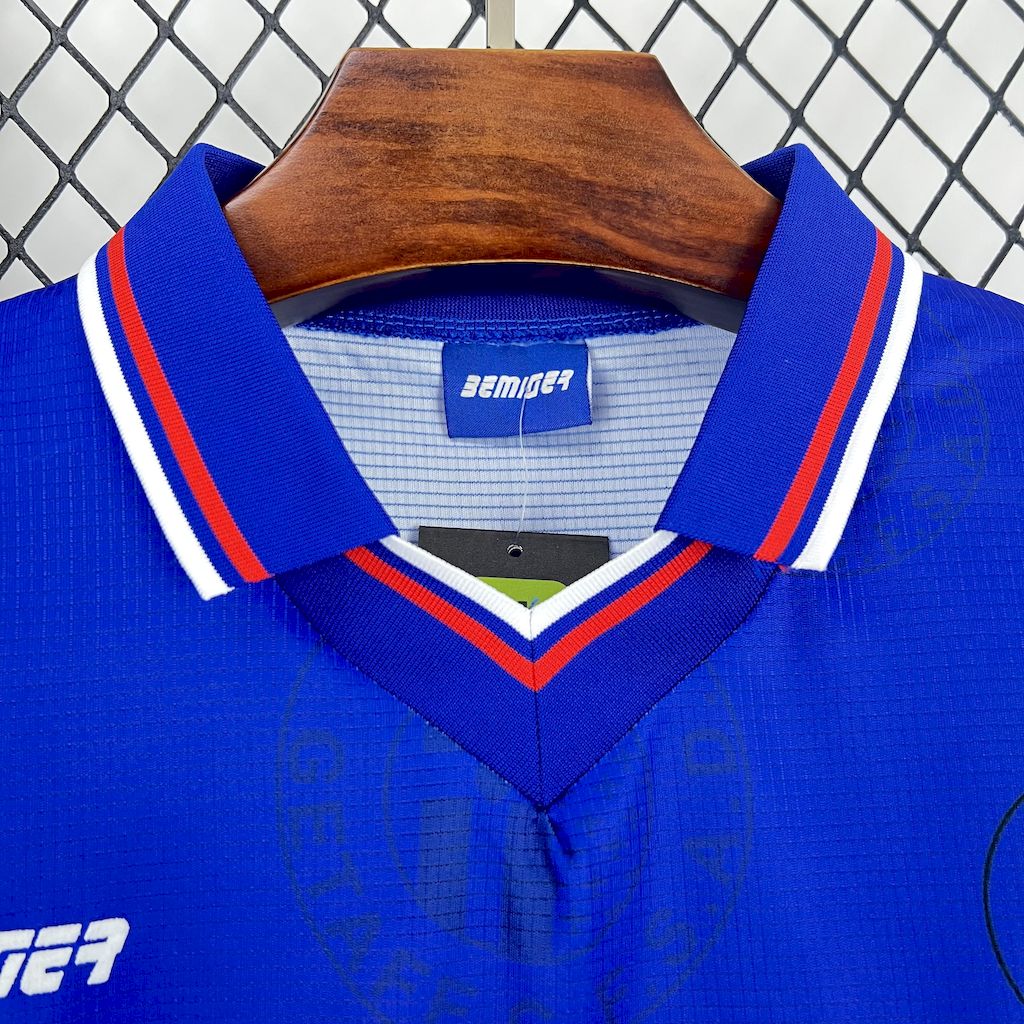 2025022609454827.jpg Retro Getafe Club de Futbol 1998/99 Home Jersey - Image 7