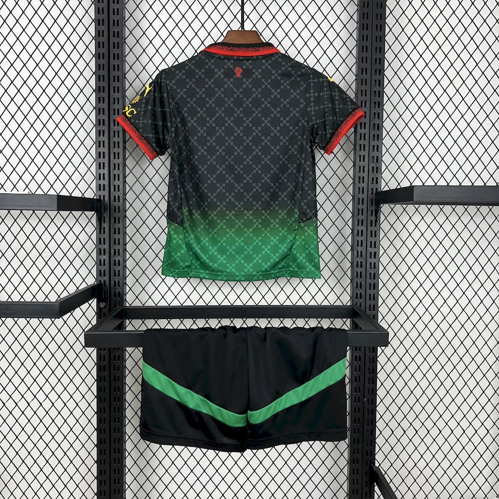 2025030211194247.jpg Kids AC Milan 2025/26 Co-Branded Black Edition Kit - Image 2