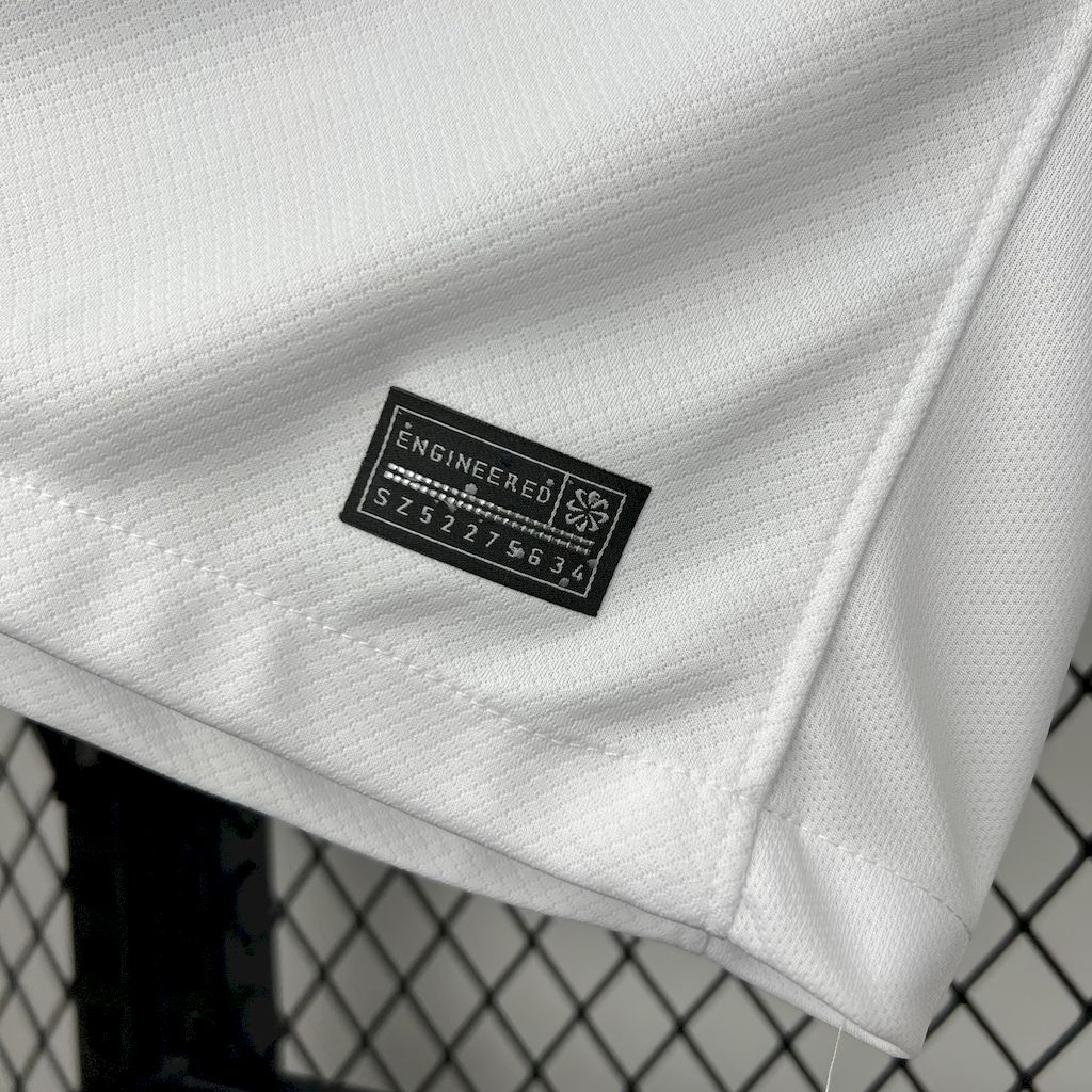 2025030514574666.jpg Mens Barcelona 2025/26 White Special Edition Jersey - Image 5