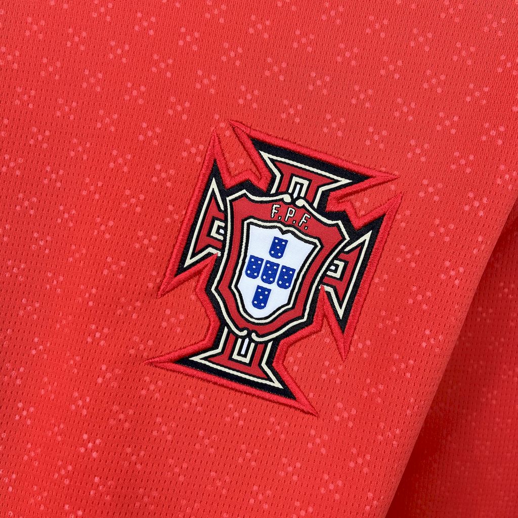 2025030715140126.jpg Mens Portugal 2025/26 Home Long Sleeve Jersey - Image 8