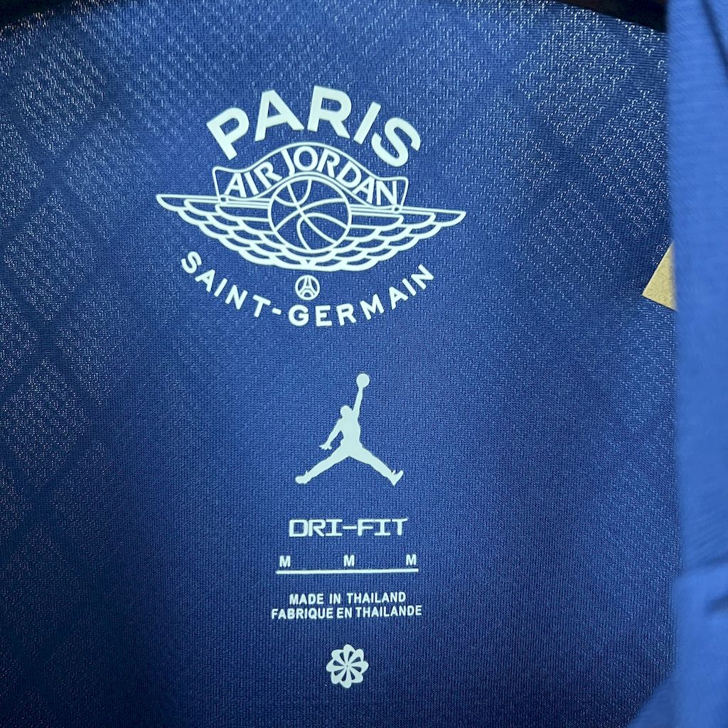 2025030716183338.jpg Mens Paris Saint-Germain 2025/26 Fourth Long Sleeve Jersey - Image 3
