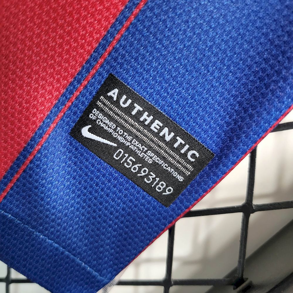 202503171125015.jpg Retro Barcelona 2009/10 Home Jersey - Image 5