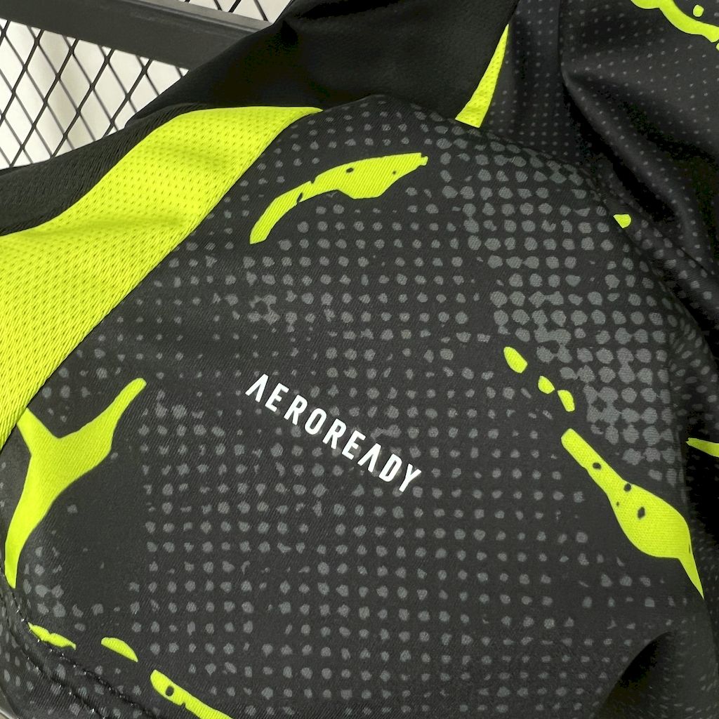 2025031814532515.jpg Mens Columbus Crew 2025/26 Away Jersey - Image 4