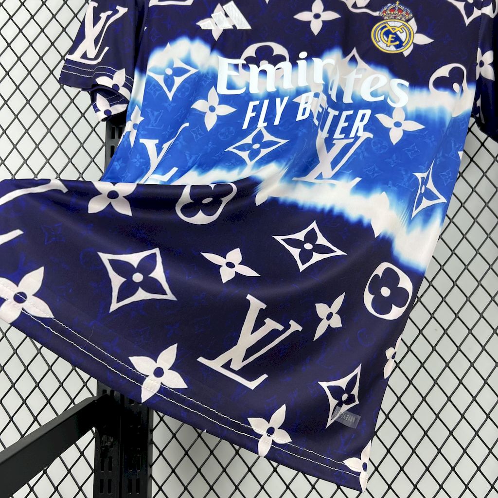 20250320173206100.jpg Mens Real Madrid 2025/26 Louis Vuitton Joint Edition Jersey - Image 3