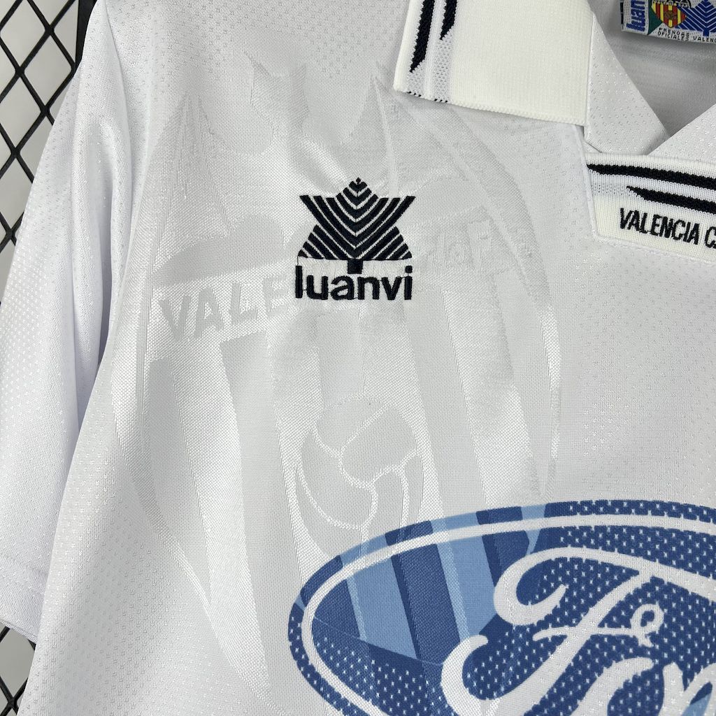 2025032017511072.jpg Retro Valencia CF 1999/00 Home Jersey - Image 8