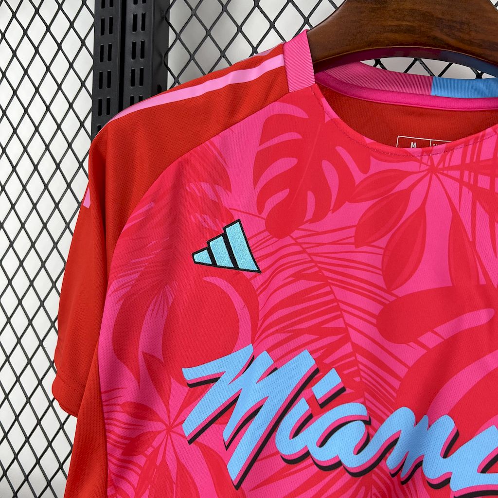 2025032216465515.jpg Mens Inter Miami CF 2025/26 Rose red special edition Jersey - Image 5