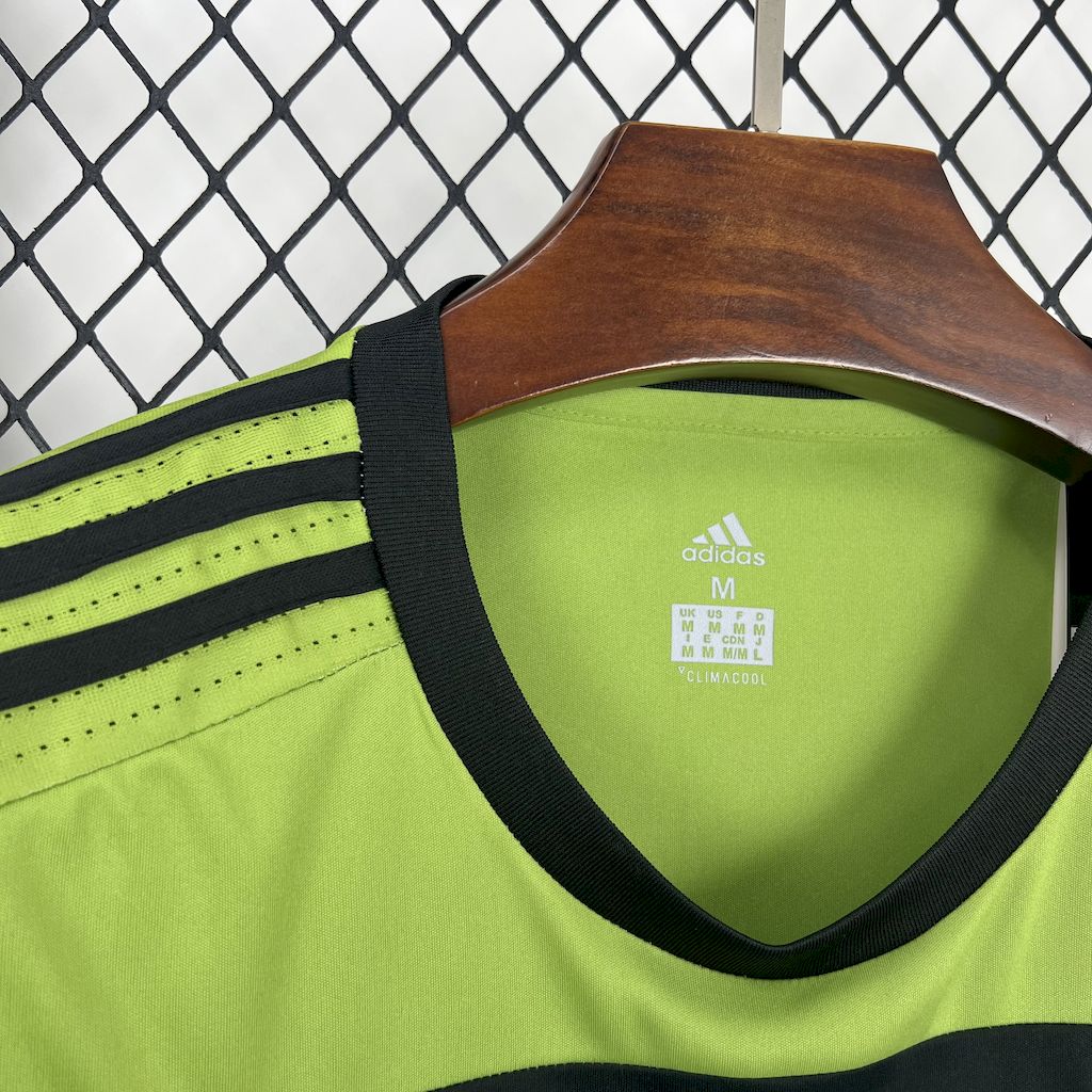 2025032918321228.jpg Retro Juventus 2017/18 Third Jersey - Image 3