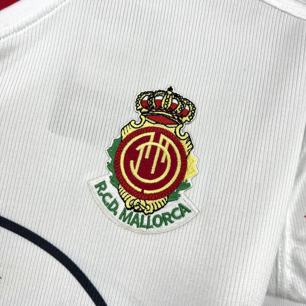 2025032919013145.jpg Retro RCD Mallorca 2001/02 Away Jersey - Image 9