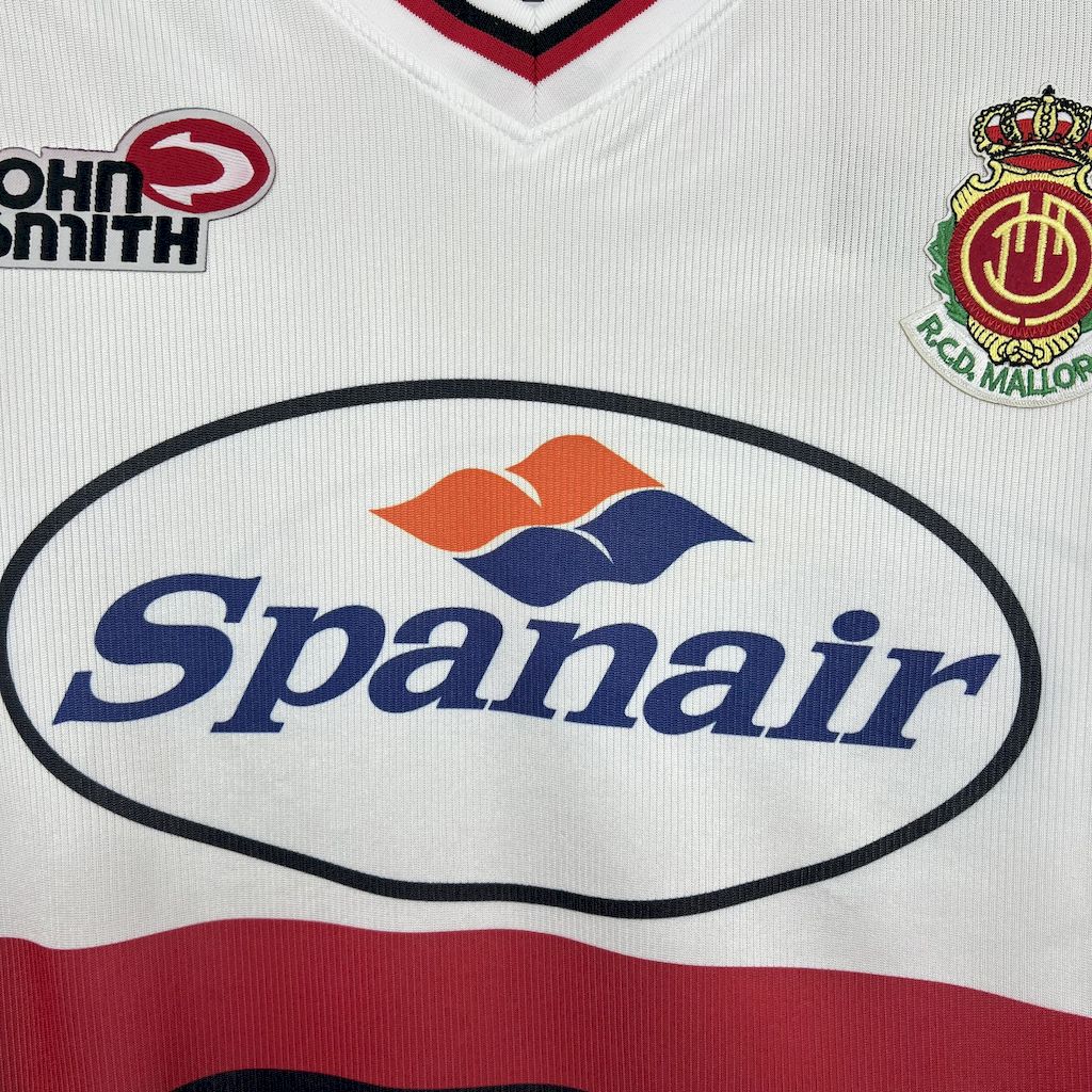 2025032919013538.jpg Retro RCD Mallorca 2001/02 Away Jersey - Image 6