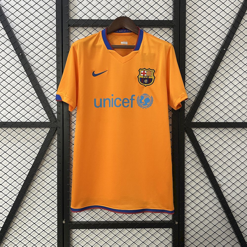 2025040113300113.jpg Retro Barcelona 2006/07 Away Jersey - Image 1