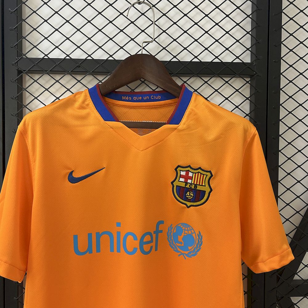 2025040113300644.jpg Retro Barcelona 2006/07 Away Jersey - Image 4