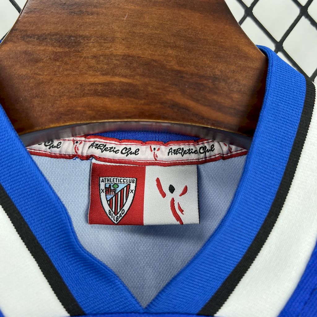 2025041014404214.jpg Retro Athletic Bilbao 2001/03 Away Jersey - Image 3