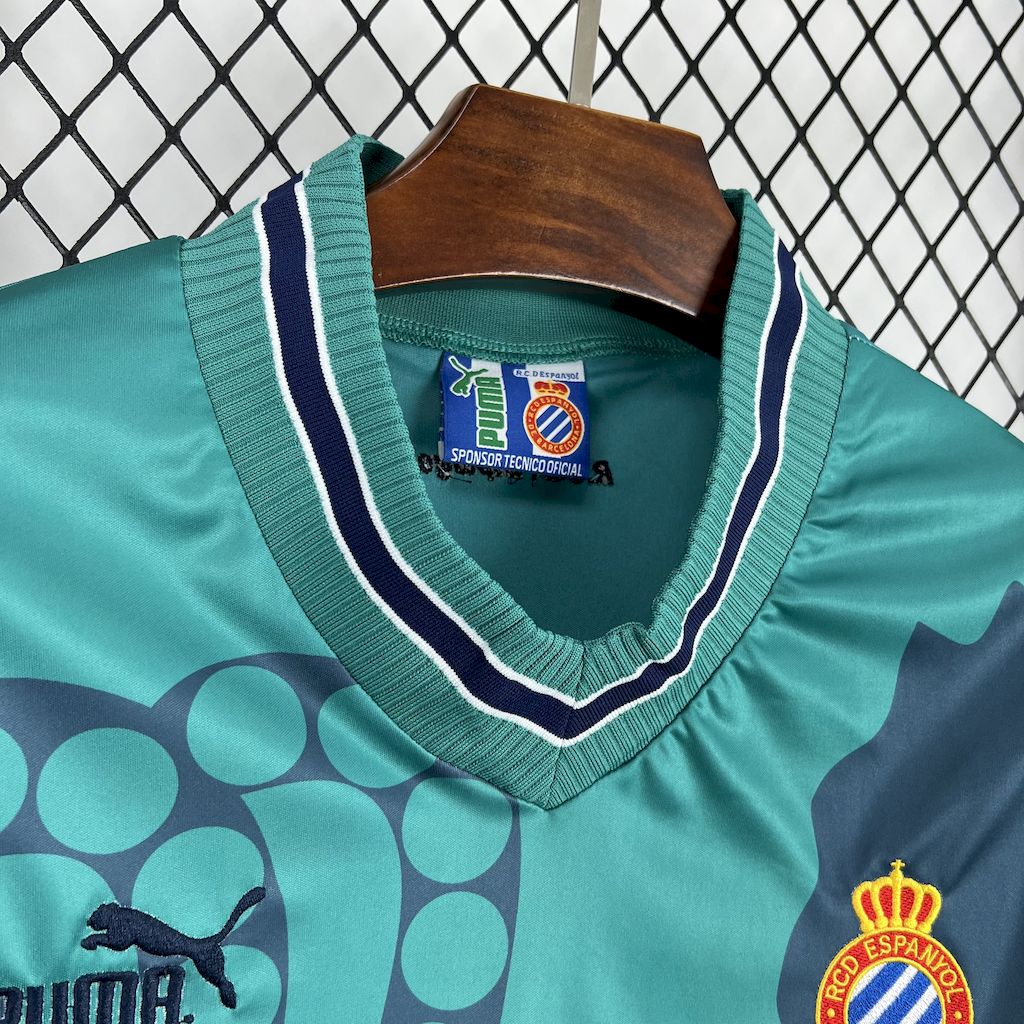 2025041015175327.jpg Retro RCD Espanyol 1996/97 Third Jersey - Image 7