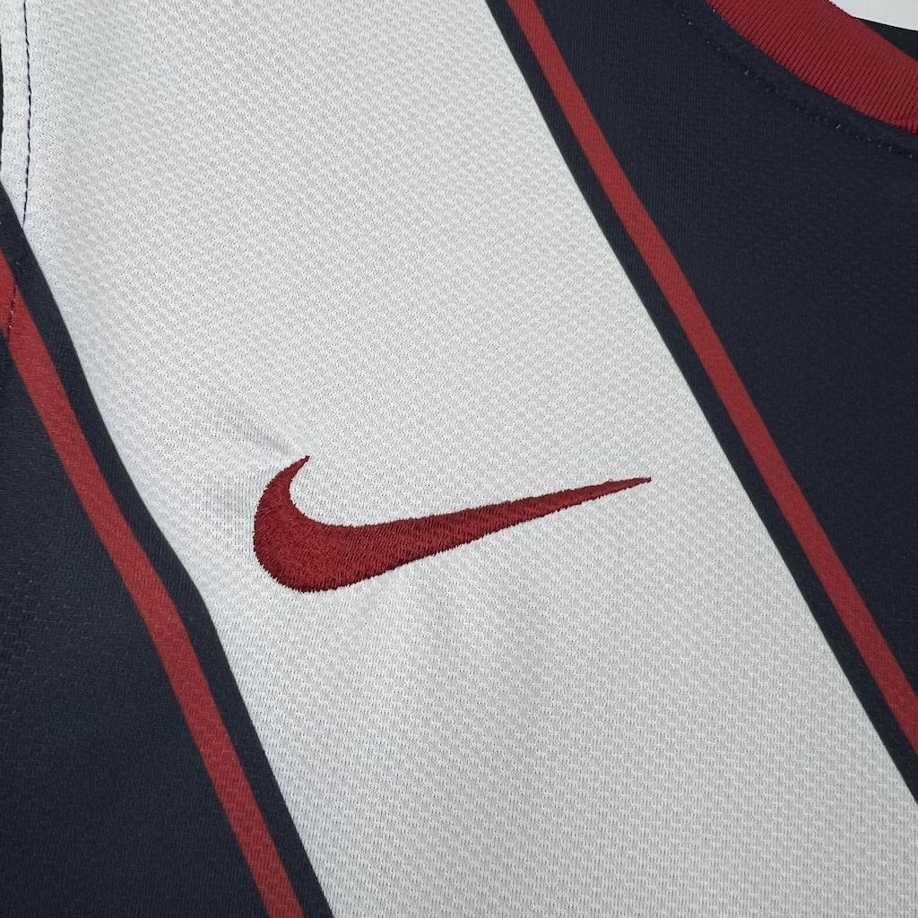 2025041113324675.jpg Retro USA 2010 Away Jersey - Image 8