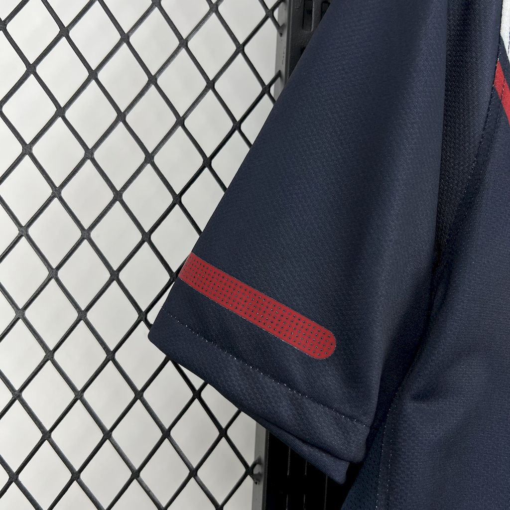 2025041113324811.jpg Retro USA 2010 Away Jersey - Image 7