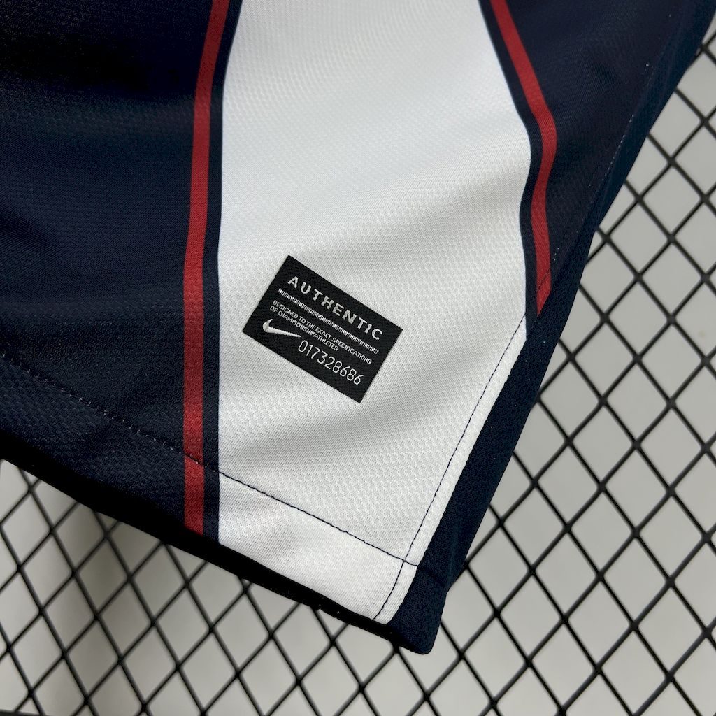 2025041113325334.jpg Retro USA 2010 Away Jersey - Image 3