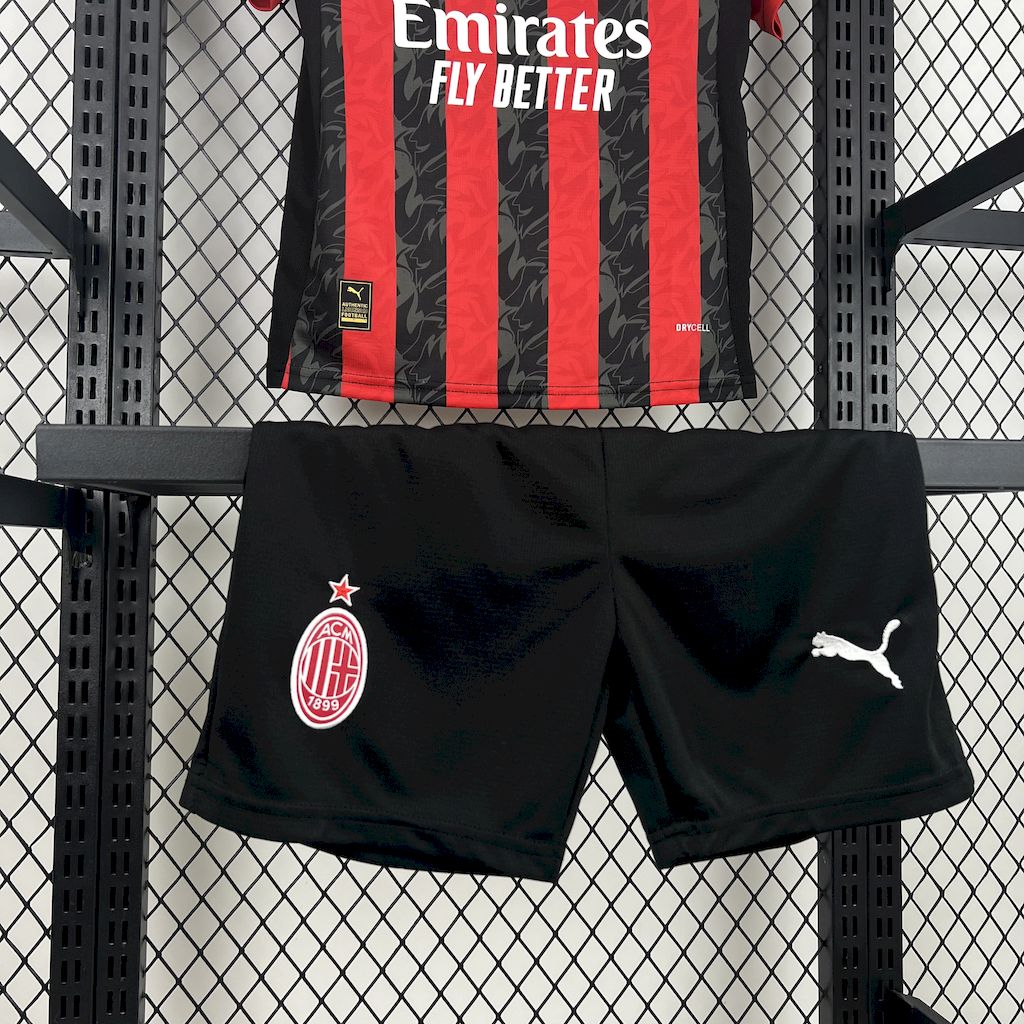 2025041514534990.jpg Kids AC Milan 2025/26 Home Kit - Image 4