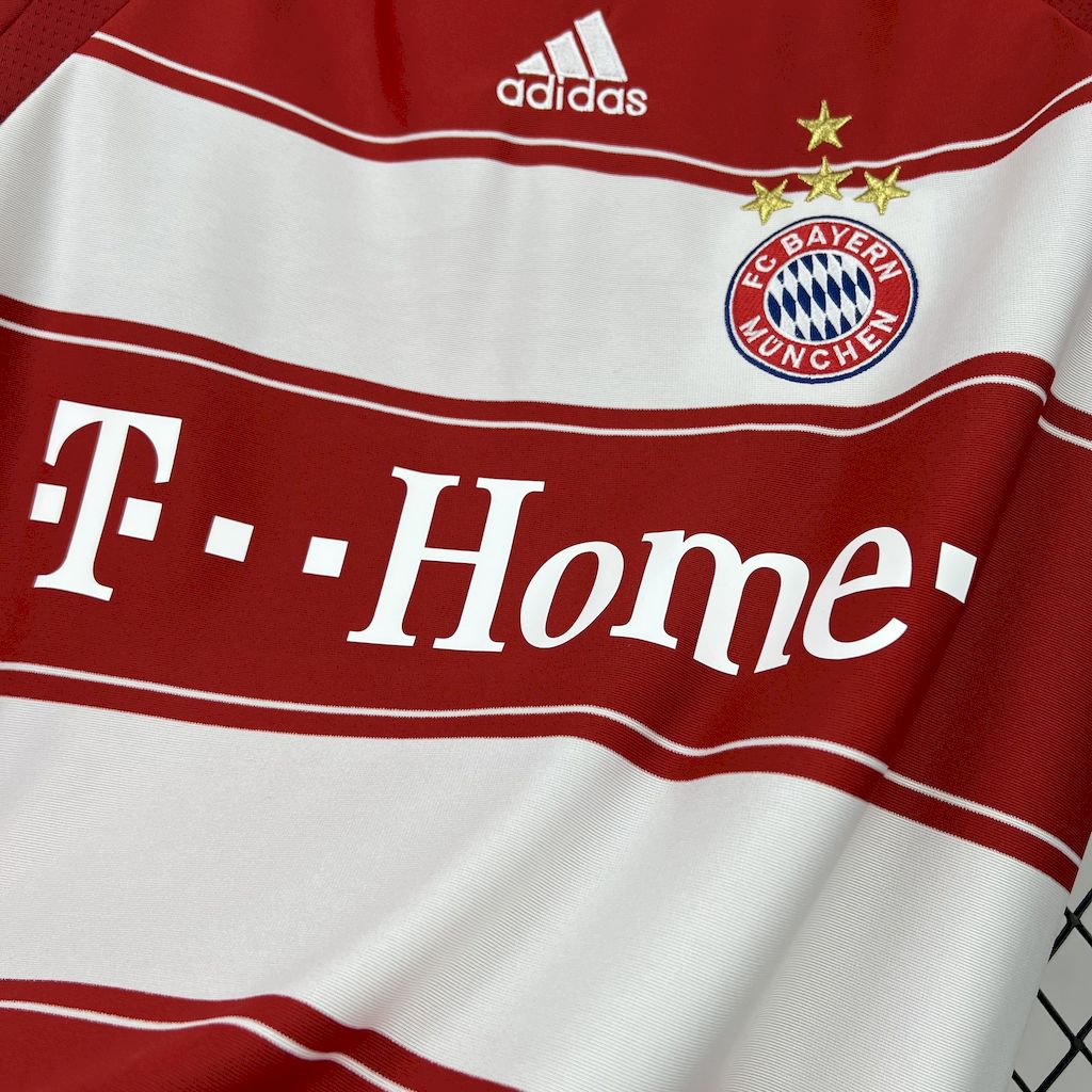 2025041708471086.jpg Retro Bayern Munich 2007/08 Home Jersey - Image 8