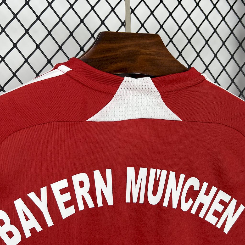 2025041708471464.jpg Retro Bayern Munich 2007/08 Home Jersey - Image 5