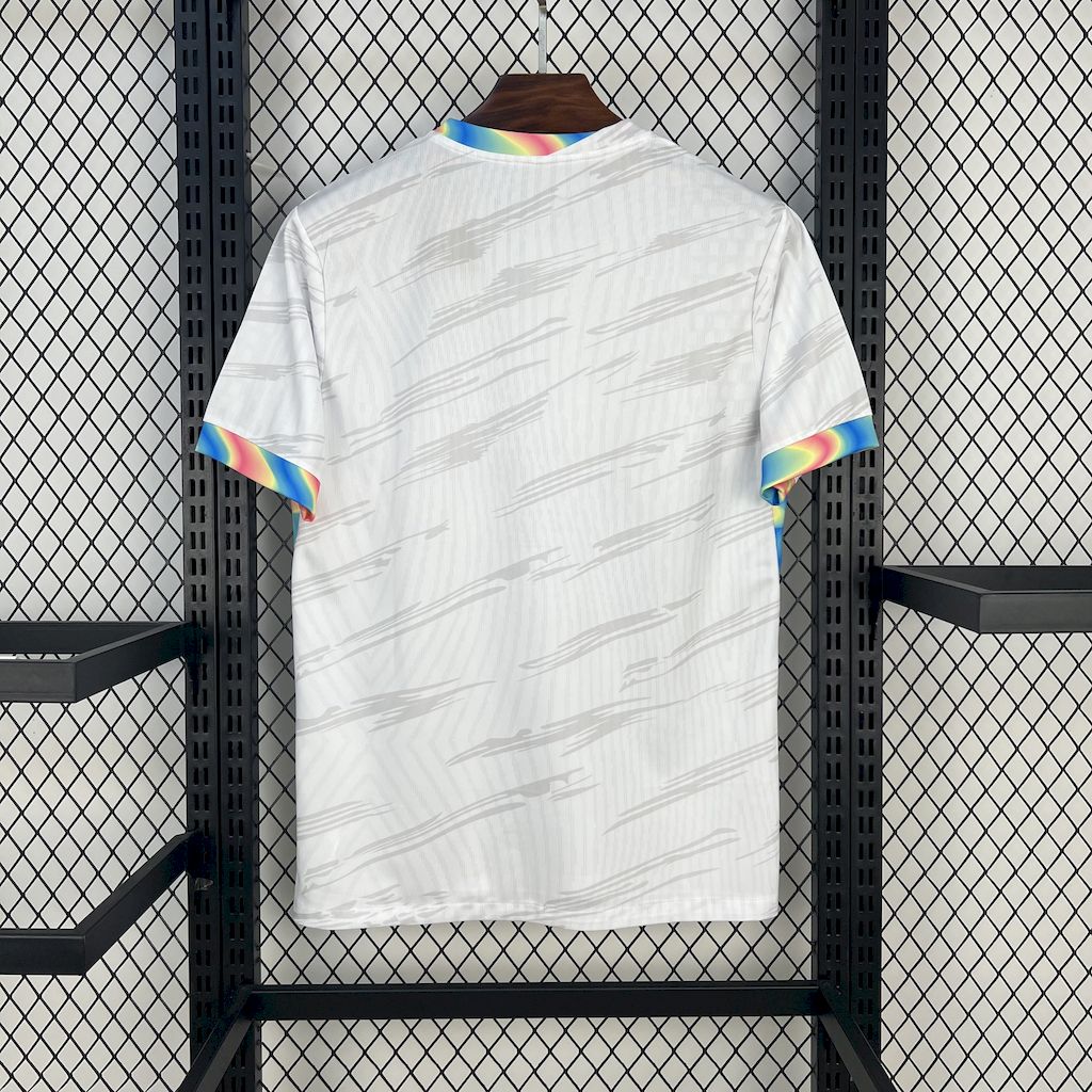 2025042112220930.jpg Mens Barcelona 2025/26 White Special Edition Jersey - Image 2