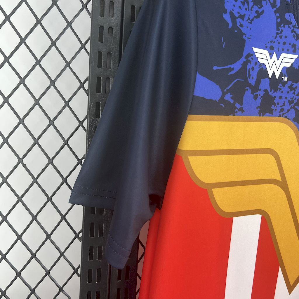 2025050114193746.jpg Mens Atletico Madrid 2025/26 Fantasyt Wonder Woman Jersey - Image 4