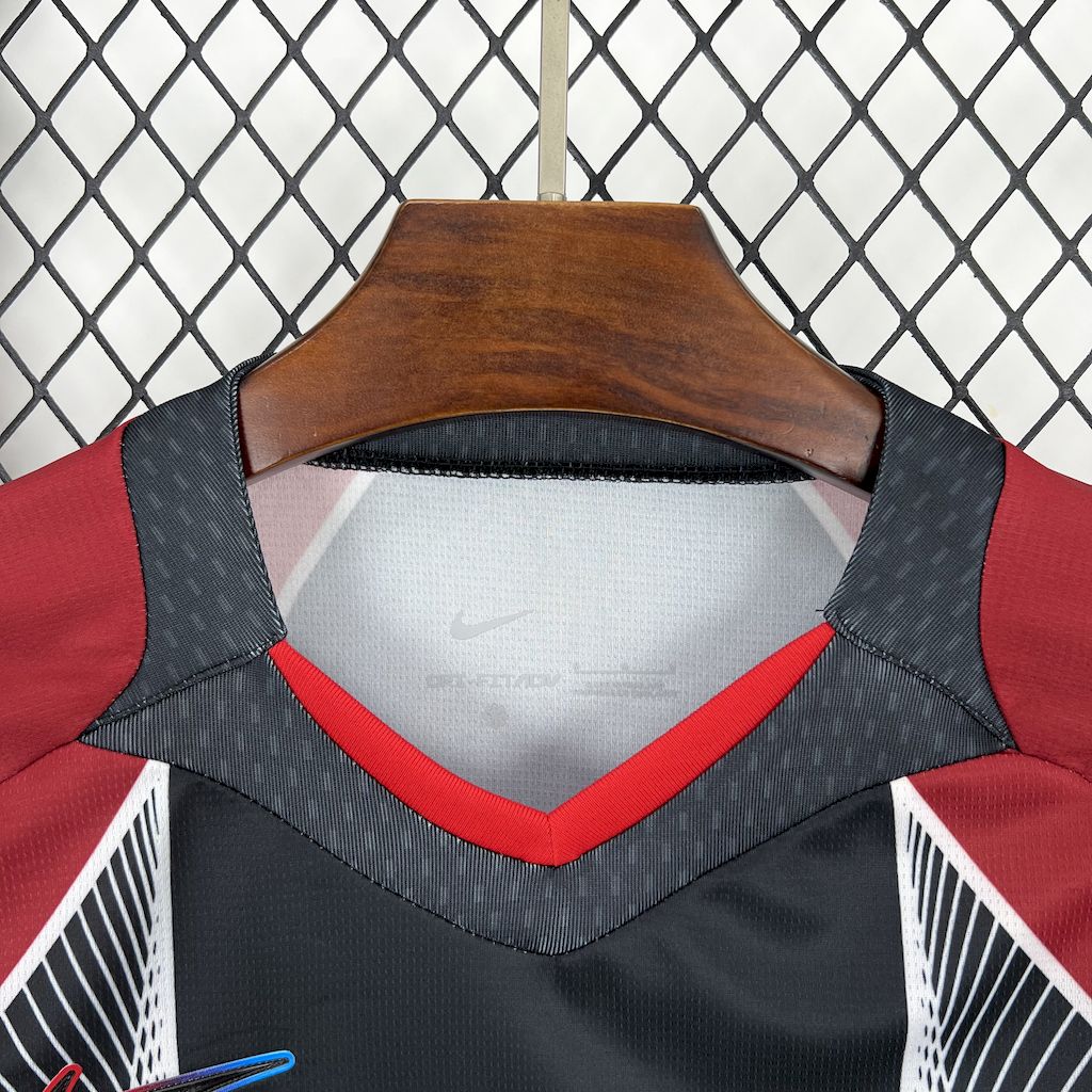 202505011428523.jpg Mens Barcelona 2025/26 Black and red special edition Jersey (With Champions League) - Image 6