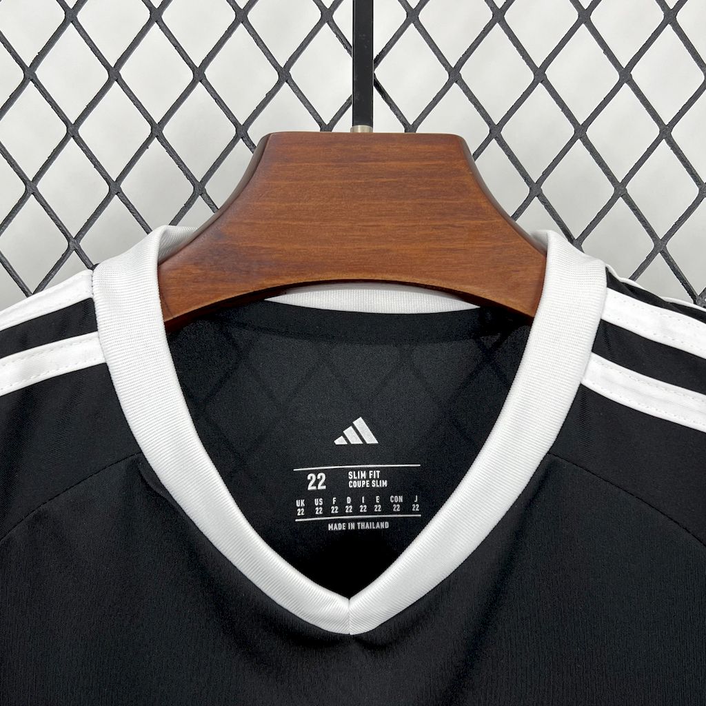 2025050114301335.jpg Kids Colo Colo 2025/26 Anniversary Black Kit - Image 11