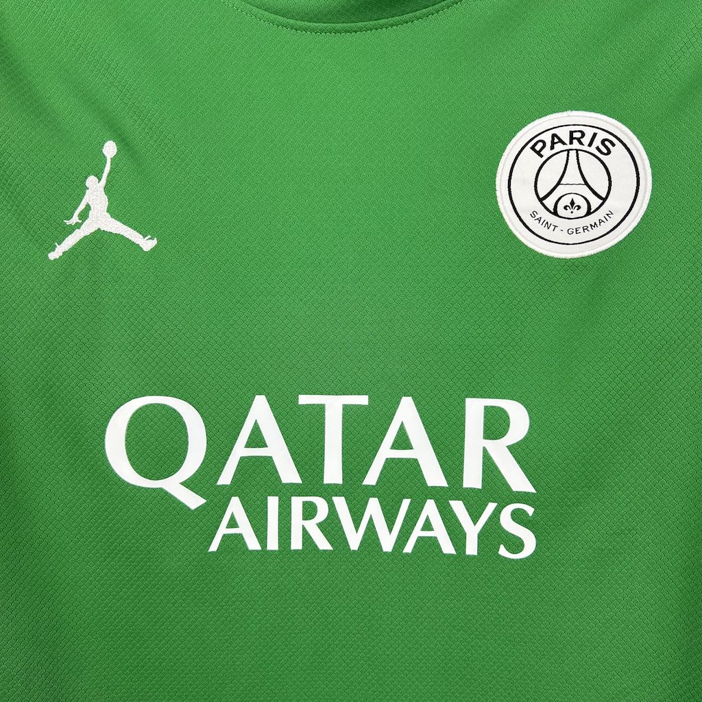 2025050114543083.jpg Mens Paris Saint-Germain 2025/26 Goalkeeper Long Sleeve Jersey - Image 5