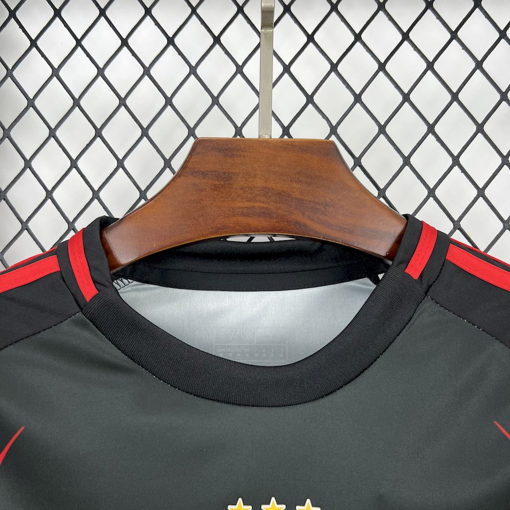 2025050413345762.jpg Mens Benfica 2025/26 Away Concept version Jersey - Image 7