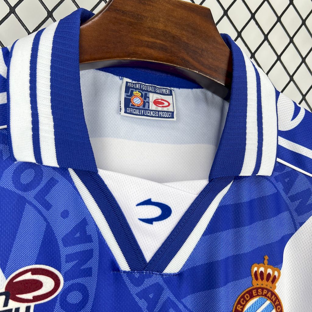 2025050819135063.jpg Retro RCD Espanyol 1999/00 Home Jersey - Image 9
