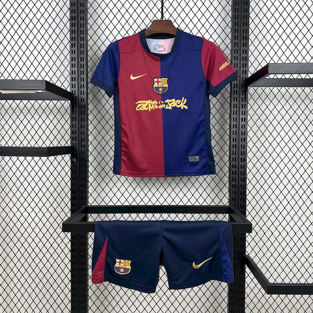 2025051015593755.jpg Kids Barcelona 2024/25 Home Travis Scott Edition Kit - Image 1