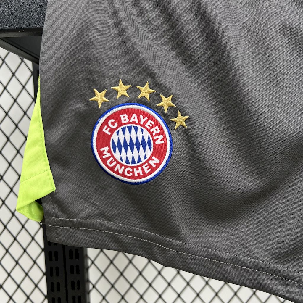 2025051718415162.jpg Kids Bayern Munich 2025/26 Goalkeeper Kit - Image 6